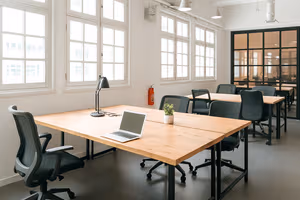 1 Person Coworking Desk