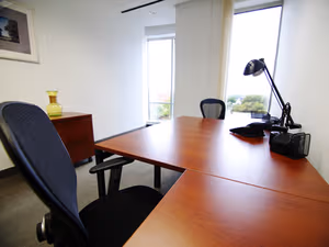 7 Person Private Office