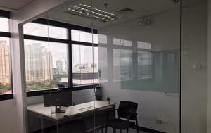 8 Person Private Office