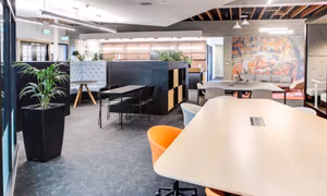 4 Person Coworking Desk