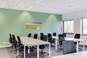 20 Person Private Office