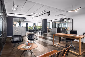 4 Person Coworking Desk