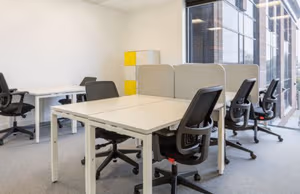 7 Person Private Office