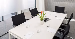 40 Person Private Office