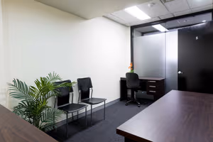 10 Person Private Office