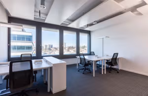 10 Person Private Office