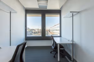 1 Person Private Office