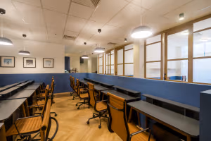 1 Person Coworking Desk