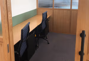 4 Person Private Office