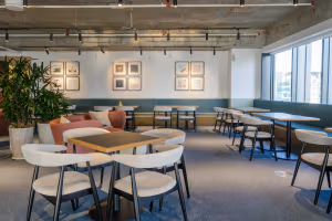 4 Person Private Office