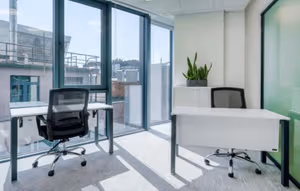 30 Person Private Office