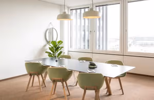 10 Person Private Office