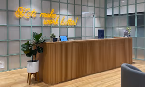 9 Person Private Office