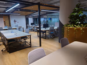 3 Person Coworking Desk