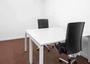 5 Person Private Office