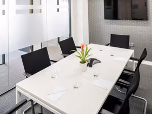 15 Person Private Office