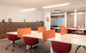 1 Person Coworking Desk