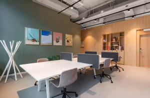1 Person Coworking Desk
