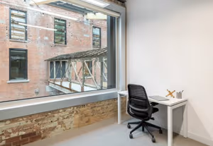 10 Person Private Office