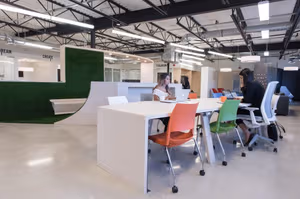 1 Person Coworking Desk