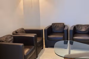 4 Person Private Office