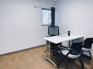 1 Person Coworking Desk