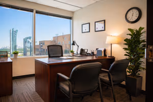 25 Person Private Office