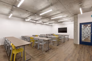 1 Person Private Office