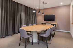 3 Person Private Office