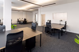 15 Person Private Office