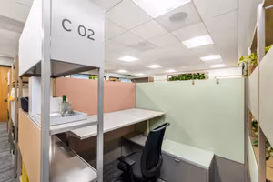 1 Person Coworking Desk