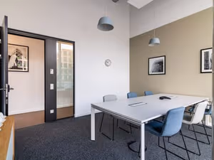 1 Person Coworking Desk