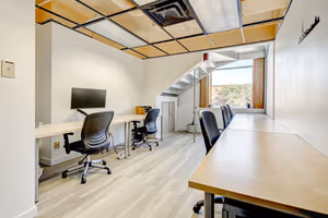 10 Person Private Office