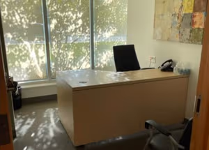 5 Person Coworking Desk