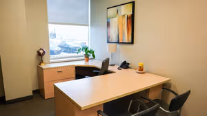 5 Person Private Office