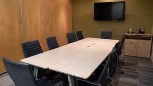 4 Person Private Office