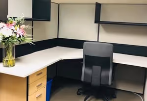 4 Person Private Office