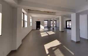 5 Person Coworking Desk