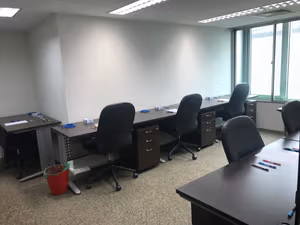 6 Person Private Office