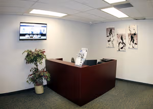 3 Person Coworking Desk