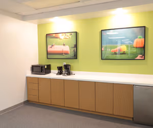 3 Person Private Office