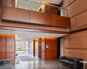 10 Person Private Office