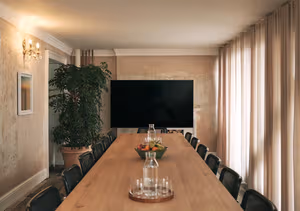 22 Person Enterprise Suite