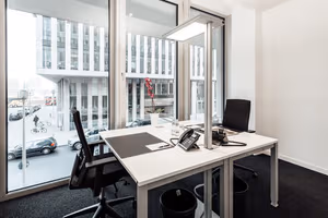 10 Person Private Office