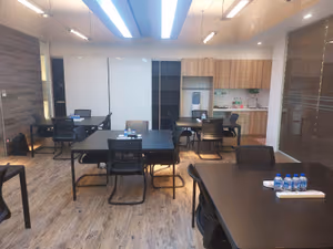 1 Person Coworking Desk