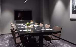 52 Person Enterprise Suite