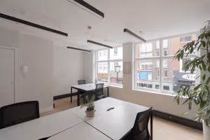 7 Person Private Office
