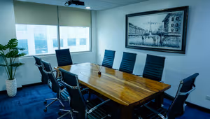 10 Person Private Office