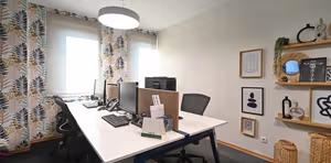 4 Person Private Office