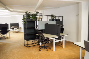 4 Person Private Office